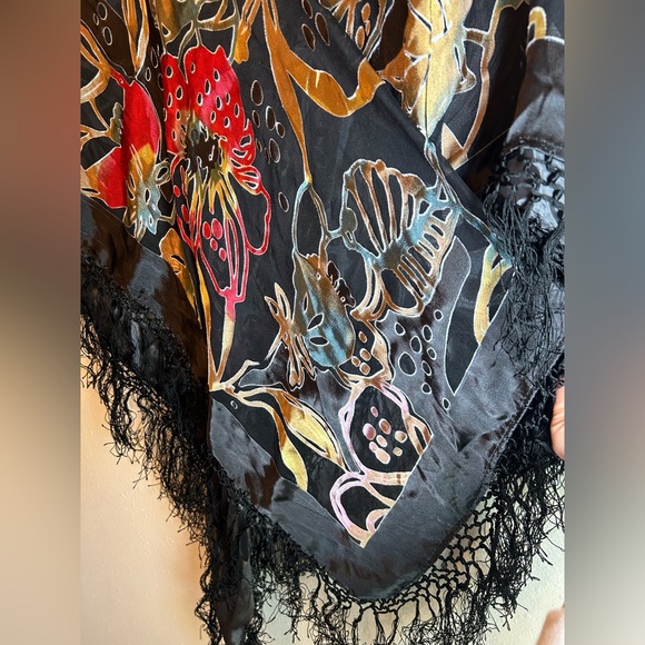 VTG Boho Silk Poncho OS Fringe Black Sheer Floral Hippie Whimsigoth Fairy Gypsy - Picture 7 of 14